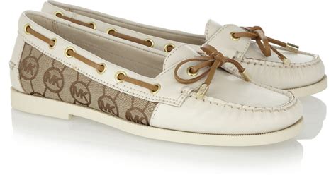 michael kors boat shoes